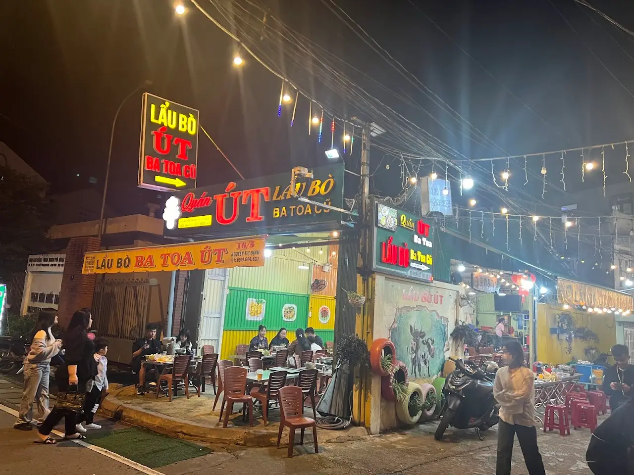 Lẩu bò Út Ba Toa