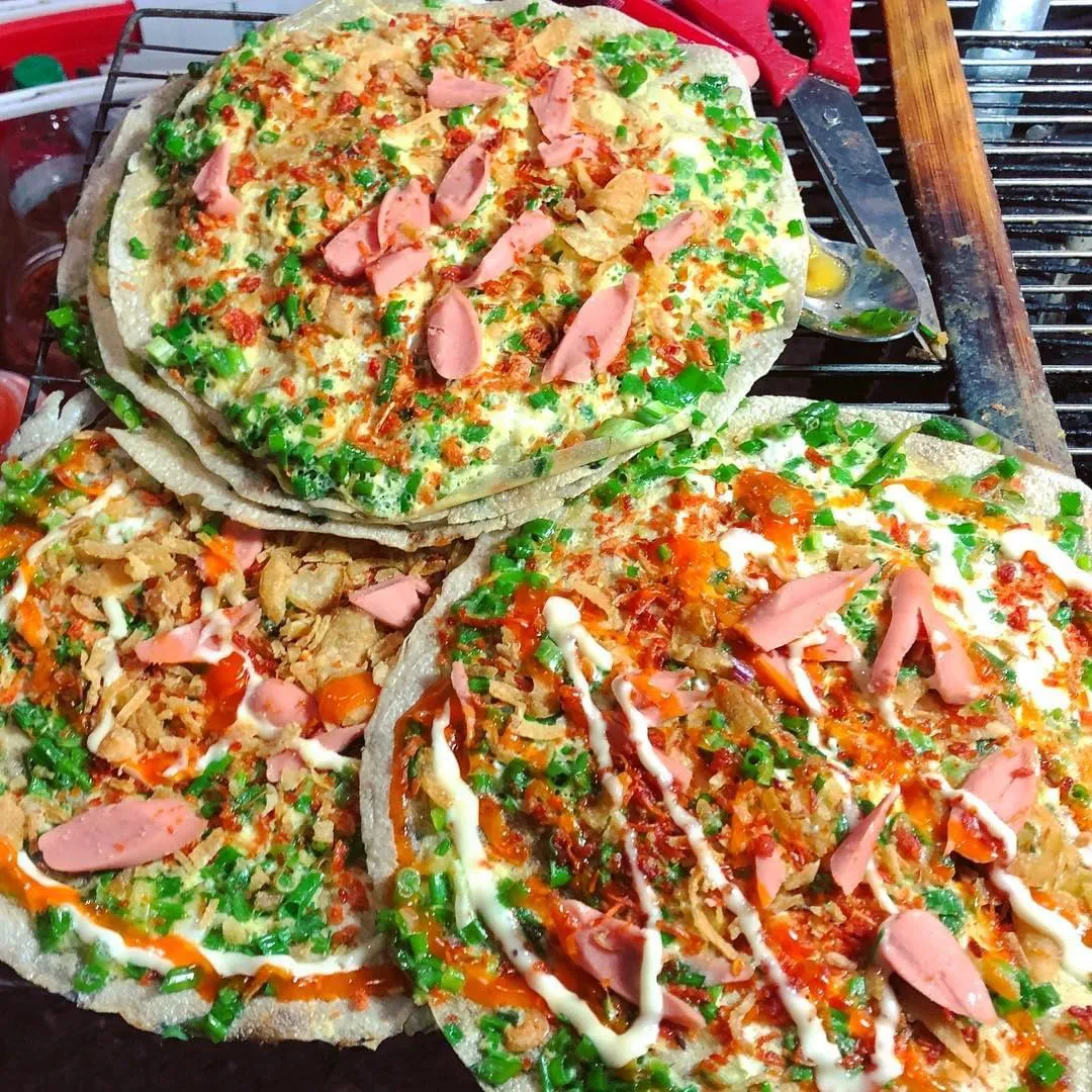 Bánh tráng nướng chợ đêm Đà Lạt
