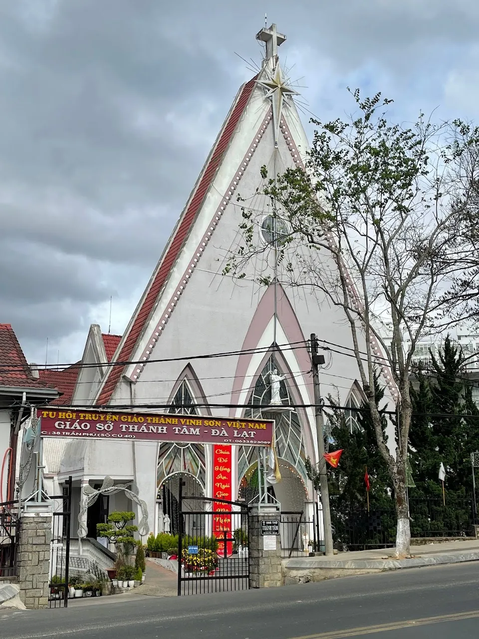 Giới thiệu về nhà thờ Thánh Tâm