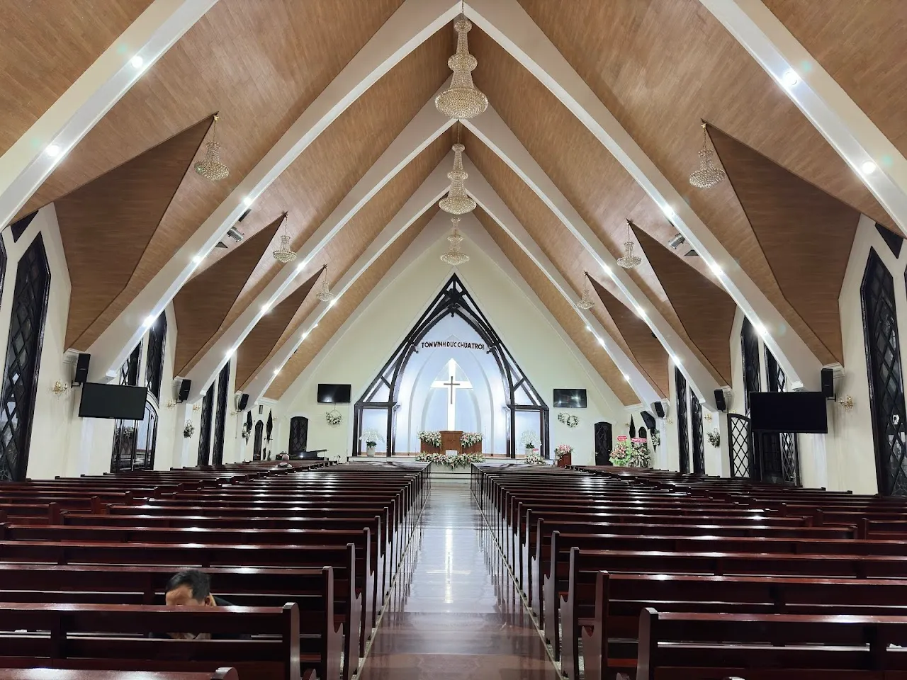 Kiến trúc cổ điển châu Âu tinh tế