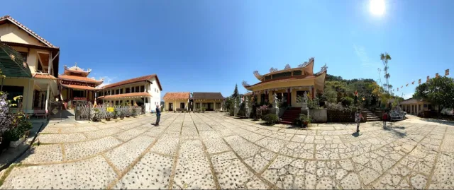 Kiến trúc độc đáo tại chùa Linh Phong Đà Lạt