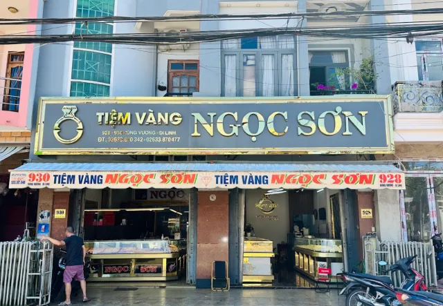 Tiệm vàng Ngọc Sơn Di Linh
